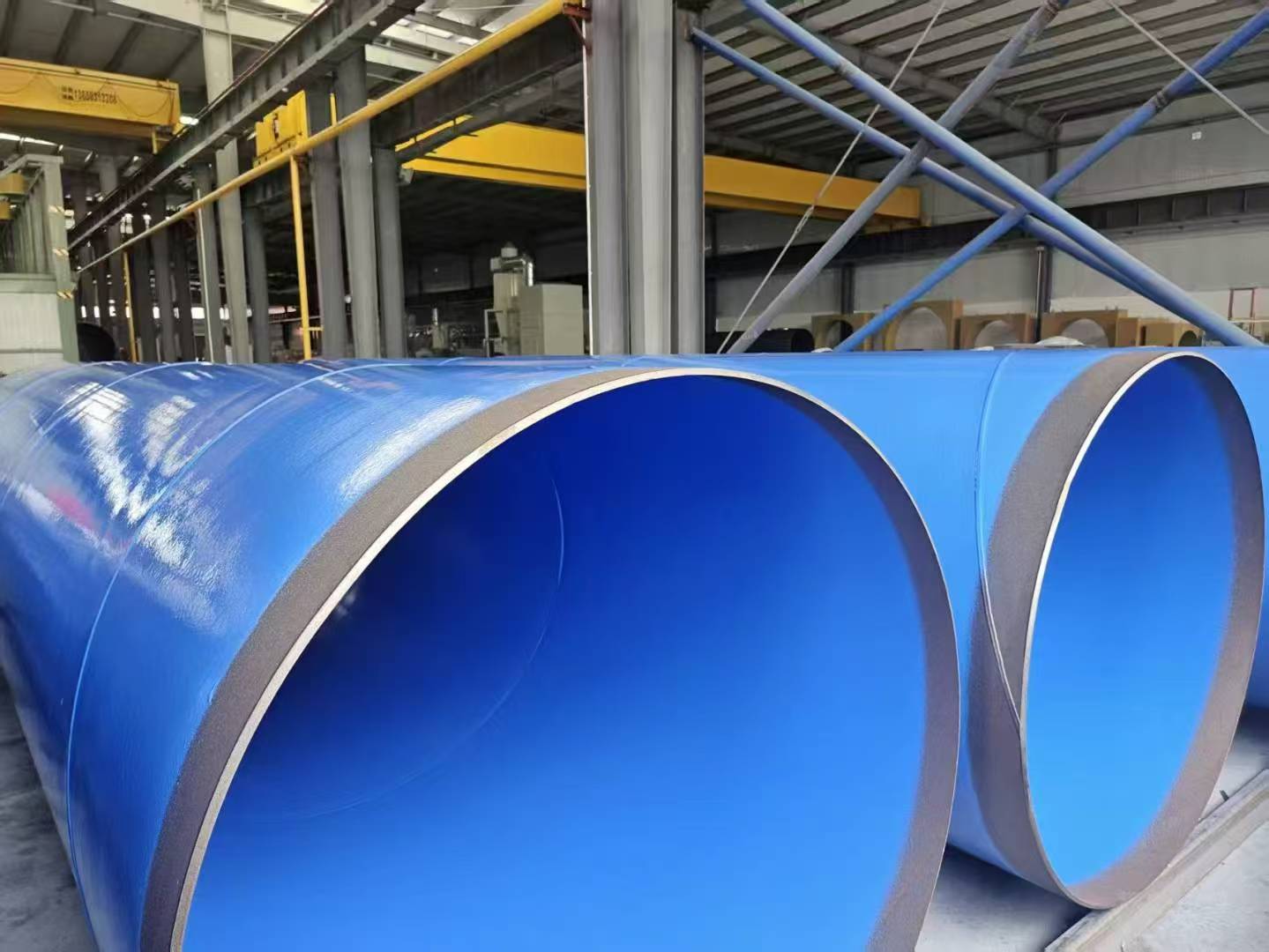 Kuidas plastikkattega terastorud Lähis-Ida äärmuslikule kliimale vastu peavad?